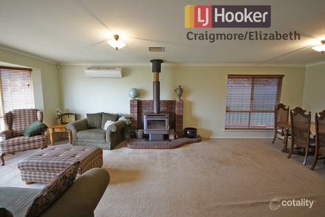 Property photo of 8 Pinehurst Court Craigmore SA 5114