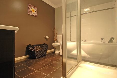 Property photo of 6 Latrobe Avenue Bundoora VIC 3083