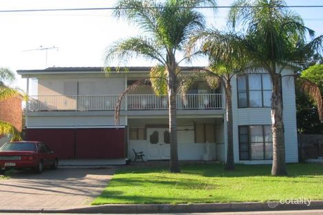 10 Monie Ave, East Hills, NSW 2213