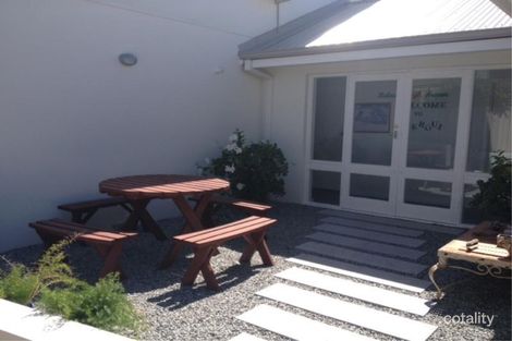 Property photo of 18 Sabina Drive Madora Bay WA 6210