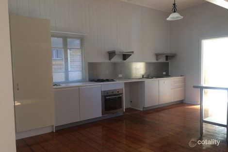 Property photo of 34 Harrogate Street Woolloongabba QLD 4102