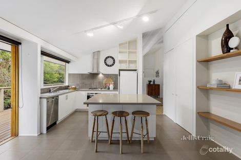 Property photo of 7 Lynette Avenue Warrandyte VIC 3113