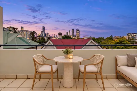 7/25 Edmondstone St, South Brisbane, QLD 4101