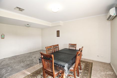 Property photo of 12 Thames Way Roxburgh Park VIC 3064