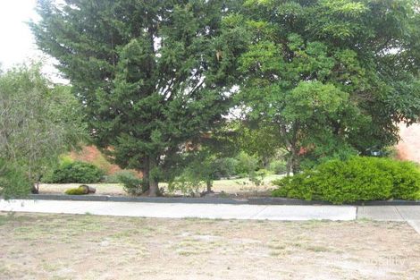 3 Cliffer Pl, Taylors Lakes, VIC 3038