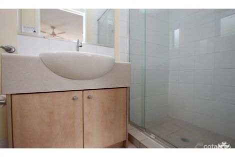 Property photo of 28/45 Barrett Street Robertson QLD 4109