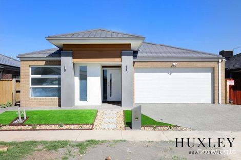 Property photo of 10 Gelati Street Manor Lakes VIC 3024