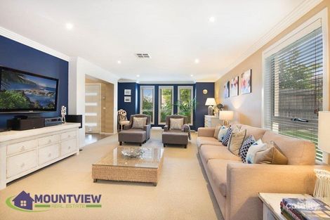 Property photo of 16 Wattlebird Place Glenwood NSW 2768