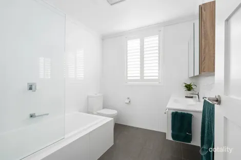 Property photo of 43 Prescott Avenue Dee Why NSW 2099