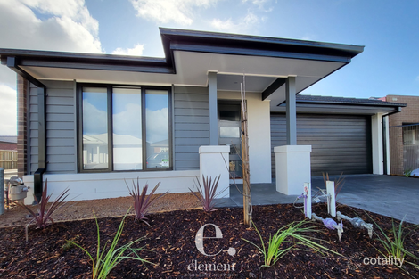 7 Fleurieu Cct, Armstrong Creek, VIC 3217