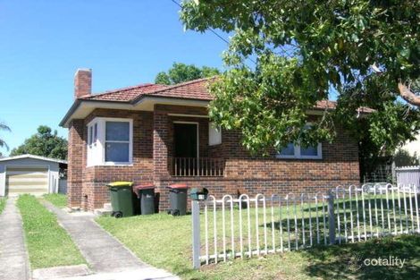 19 Baumans Rd, Riverwood, NSW 2210