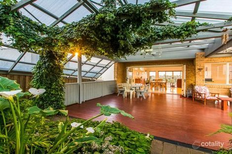 Property photo of 30 Montrose Place Highton VIC 3216