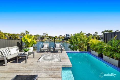 Property photo of 2/20 Conifer Crescent Broadbeach Waters QLD 4218