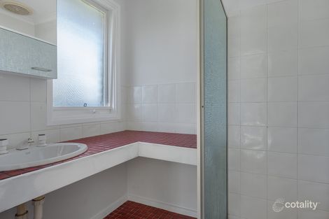 Property photo of 2 Eldan Drive Werribee VIC 3030