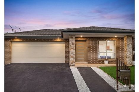 13 Scarlet St, Jordan Springs, NSW 2747