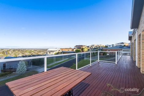 Property photo of 30 Montrose Place Highton VIC 3216