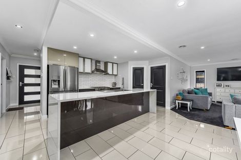 Property photo of 24 Lumidin Boulevard Mount Gambier SA 5290