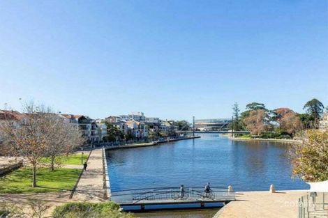 19/1 Henry Lawson Walk, East Perth, WA 6004