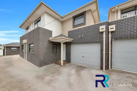 2/3 Kerang Ct, Broadmeadows, VIC 3047