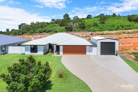 17 Cape Manifold Ave, Pacific Heights, QLD 4703