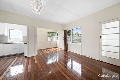 Property photo of 32 Nettleton Crescent Moorooka QLD 4105