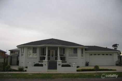 Property photo of 5 Bannes Road Cairnlea VIC 3023