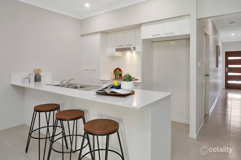 Property photo of 18A Kumba Street Fletcher NSW 2287