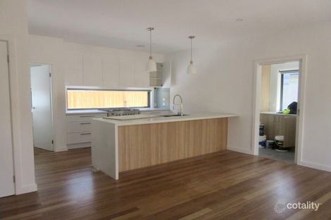 Property photo of 1/9 Weatherston Road Seaford VIC 3198