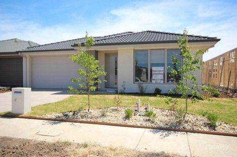 9 Hutton Cl, Armstrong Creek, VIC 3217