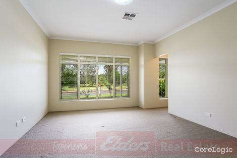 Property photo of 25 Hunter Circle Millbridge WA 6232