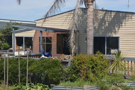 Property photo of 17 Coronation Drive Moruya Heads NSW 2537
