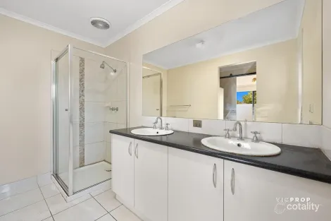 Property photo of 95 Urban Drive Williams Landing VIC 3027