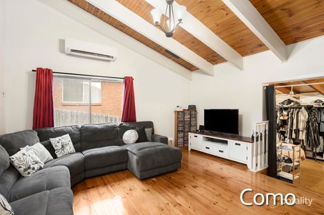 Property photo of 39 Centenary Drive Mill Park VIC 3082