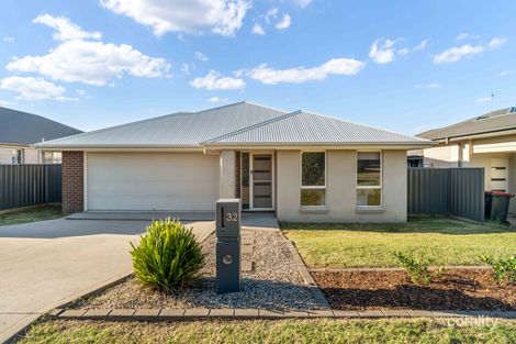 32 Sandridge St, Thornton, NSW 2322