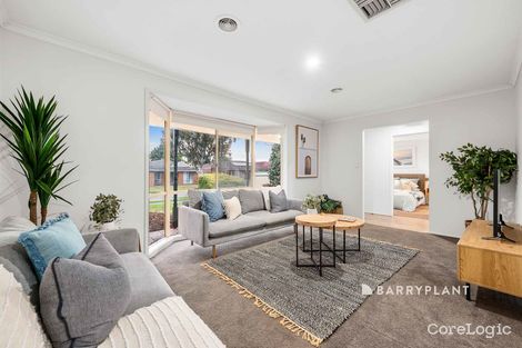 Property photo of 15 Armadale Drive Narre Warren VIC 3805