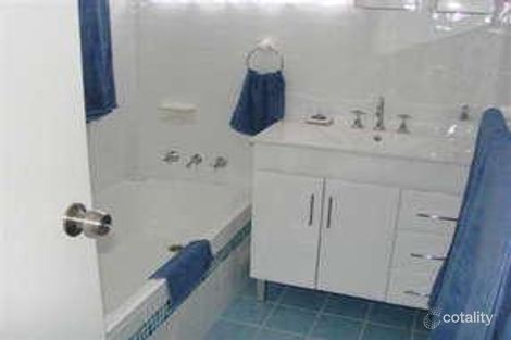 Property photo of 19 Groundsel Avenue Macquarie Fields NSW 2564
