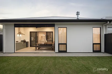 Property photo of 26 Sharpie Crescent Grange SA 5022