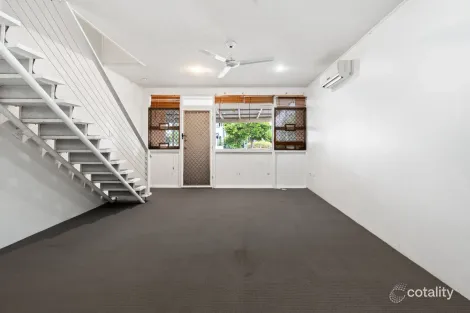 Property photo of 1/49 Surf Parade Broadbeach QLD 4218