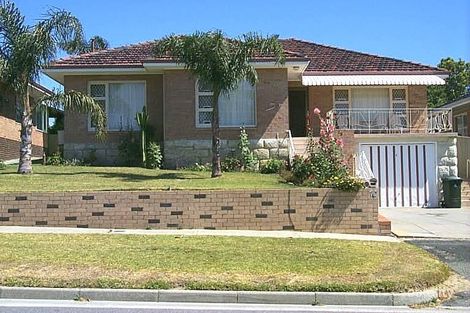 70 Baden St, Joondanna, WA 6060