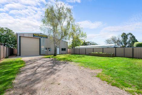 Property photo of 5 McCole Street Sale VIC 3850