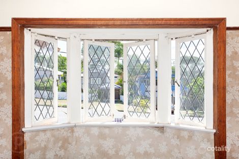 Property photo of 15 First Street Camp Hill QLD 4152