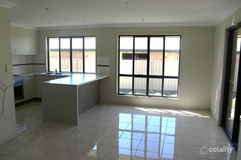 Property photo of 4 Mooney Crescent Emerald QLD 4720