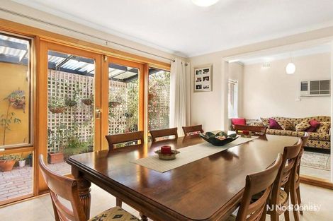 Property photo of 1/16A Arlington Street Ringwood VIC 3134