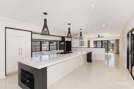 Property photo of 10 Barklya Street Mount Low QLD 4818