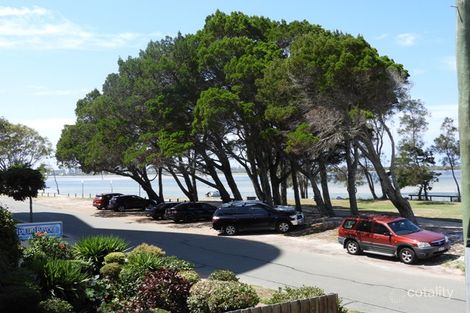 1/98 Esplanade, Golden Beach, QLD 4551