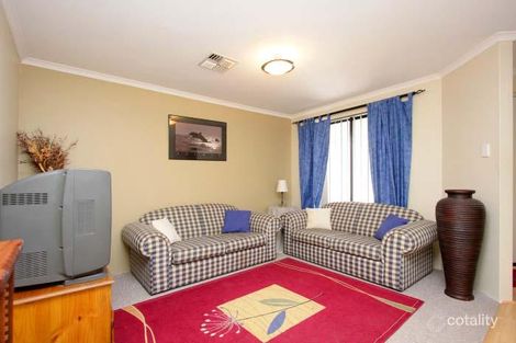 Property photo of 10 Bartlett Way Canning Vale WA 6155