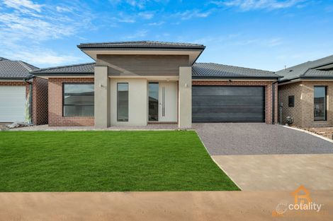 61 Stonehenge Dr, Cobblebank, VIC 3338