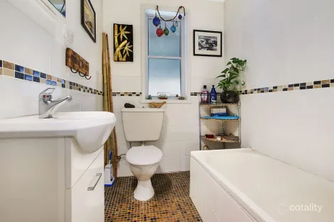 Property photo of 585 Kurnell Street North Albury NSW 2640