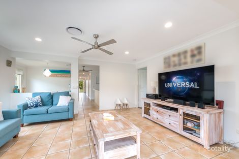 Property photo of 4 Randwick Court Varsity Lakes QLD 4227