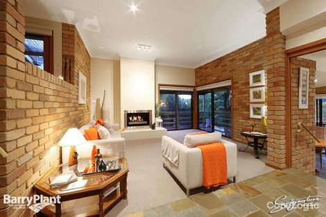 Property photo of 34 Churchill Park Drive Lysterfield South VIC 3156